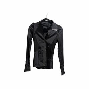 Women's Black active Jacket. New without tags.